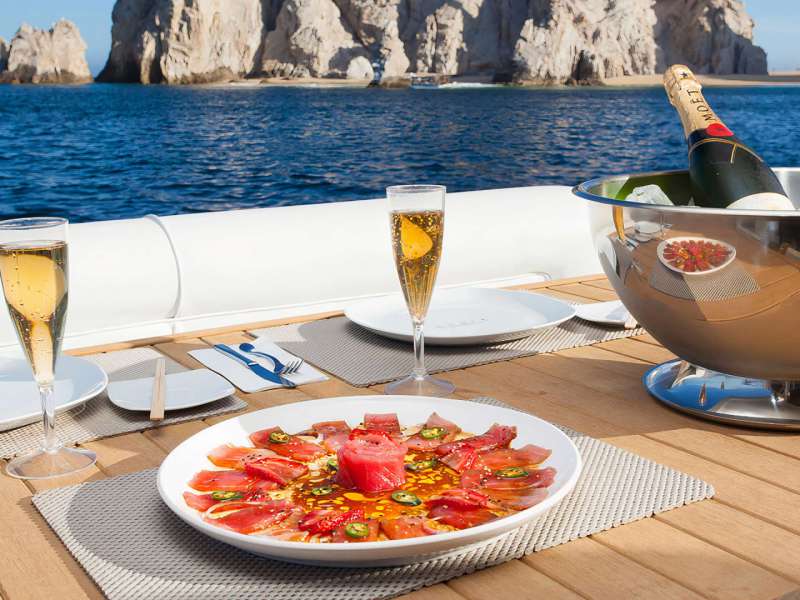 los cabos luxury yachts